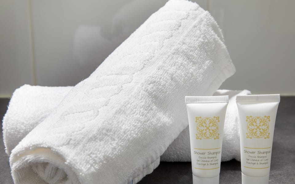 Bathroom amenities