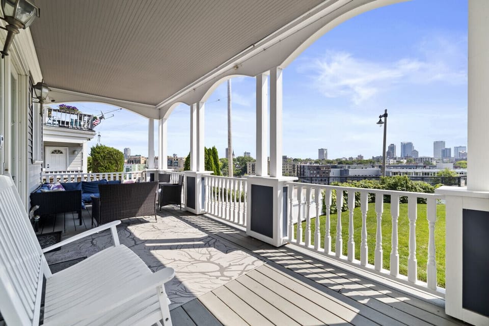 Relax on the front porch and enjoy the beautiful view – the perfect spot to unwind!