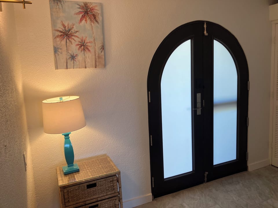foyer with beach closet