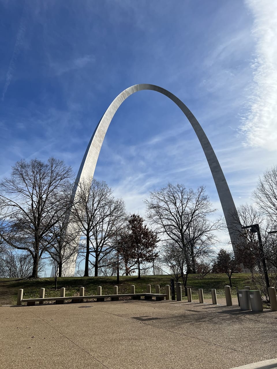 Minutes from downtown, St Louis Arch, and major hospitals