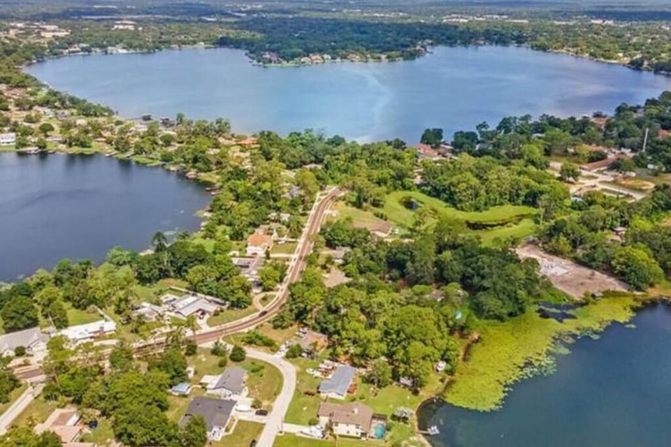 Largest spring fed lake in apopka