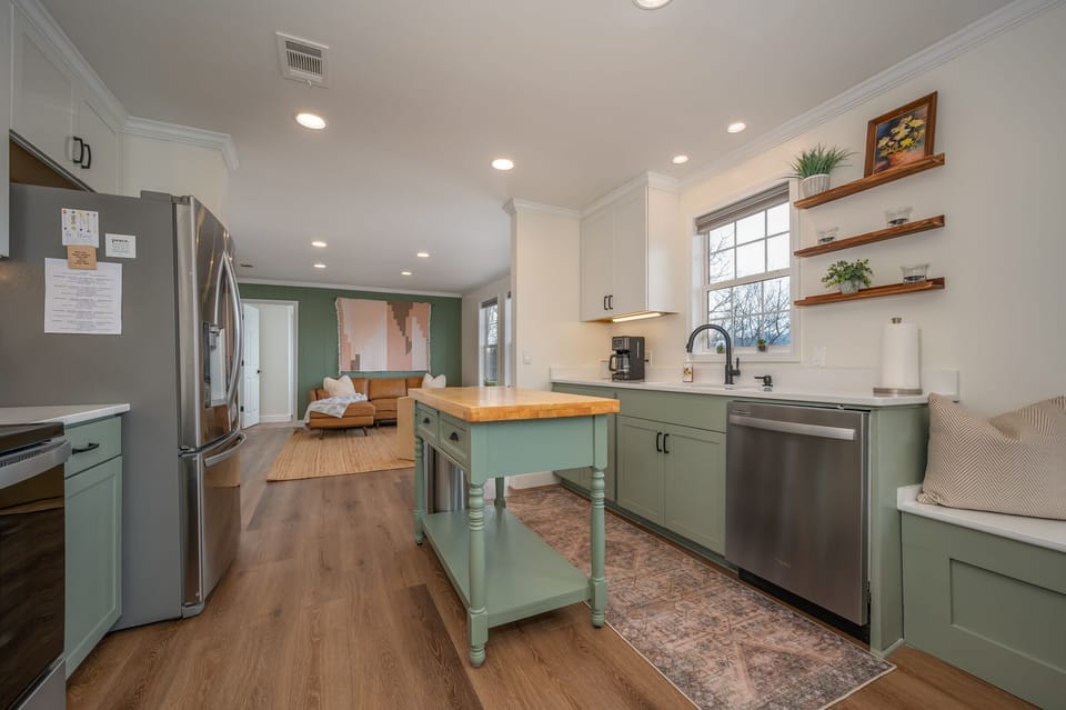 Newly upgraded kitchen.