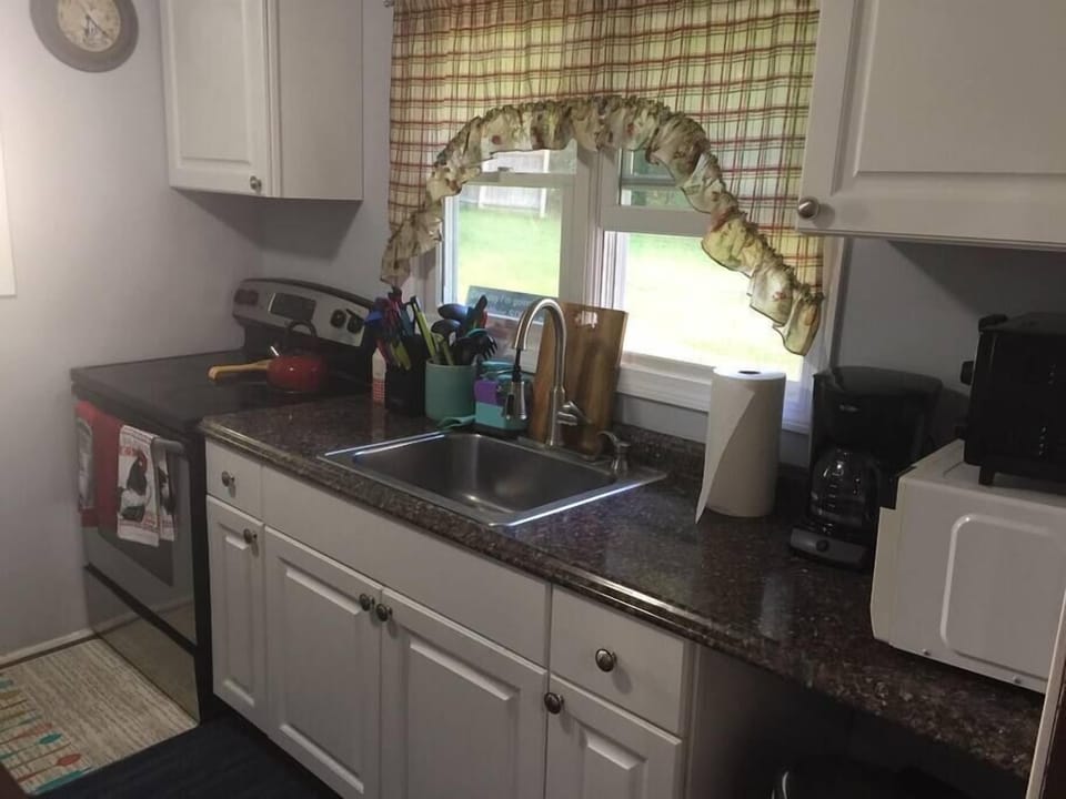 5f3a52f2 5282 42bf 9502 6e6803b72406