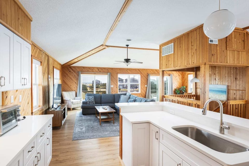 Newly Remodeled Kitchen