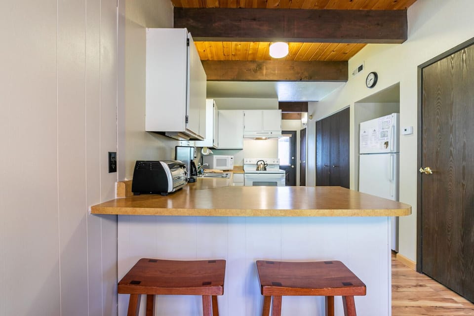 Kitchen view 3