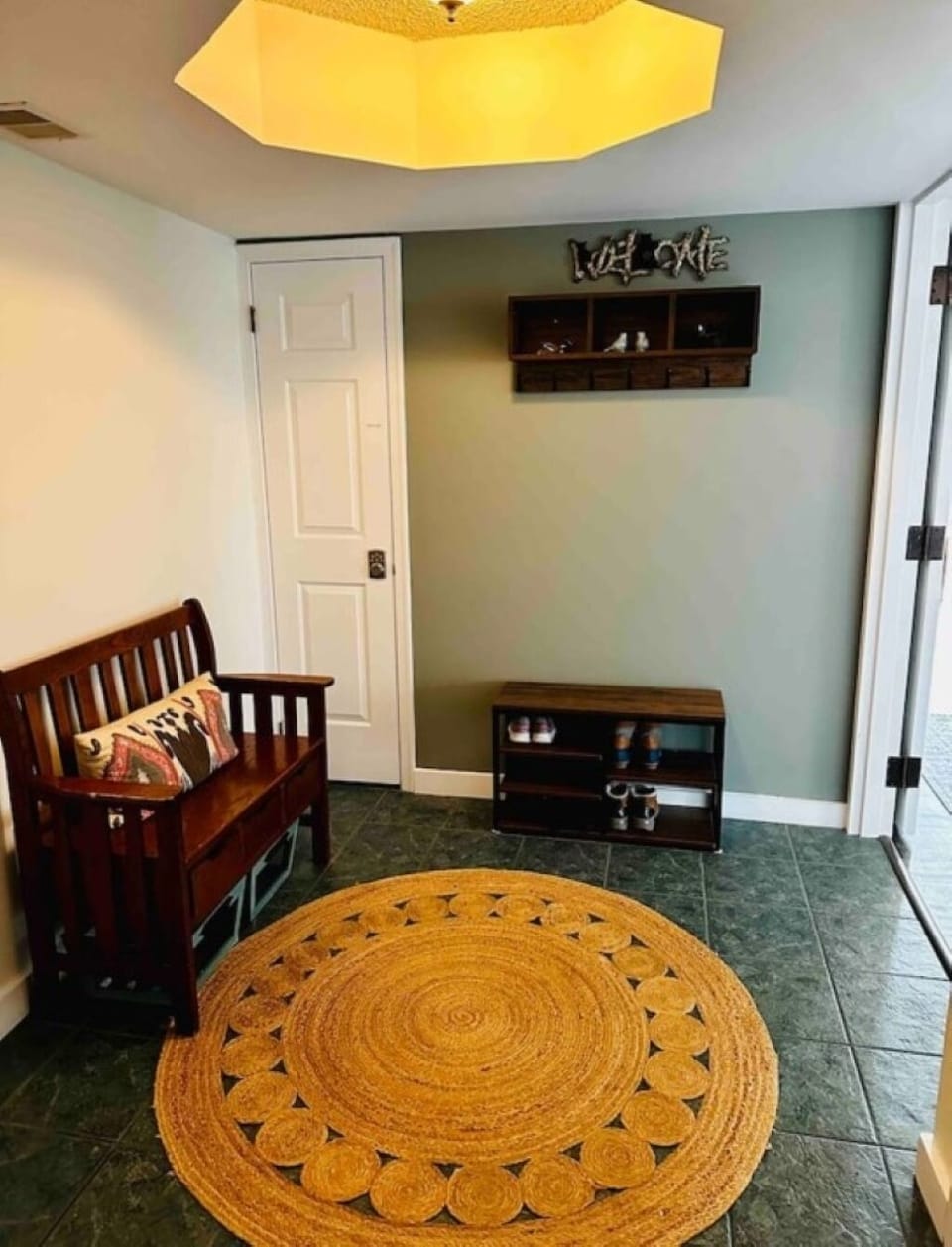 Foyer when entering the unit