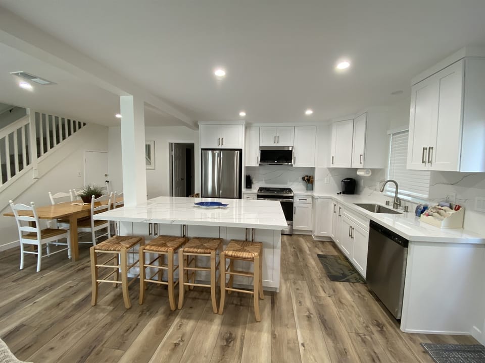 Kitchen Bar