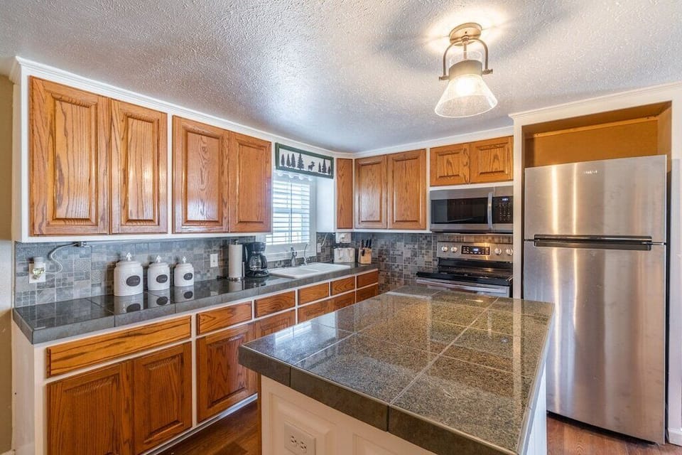 Newly Renovated Kitchen