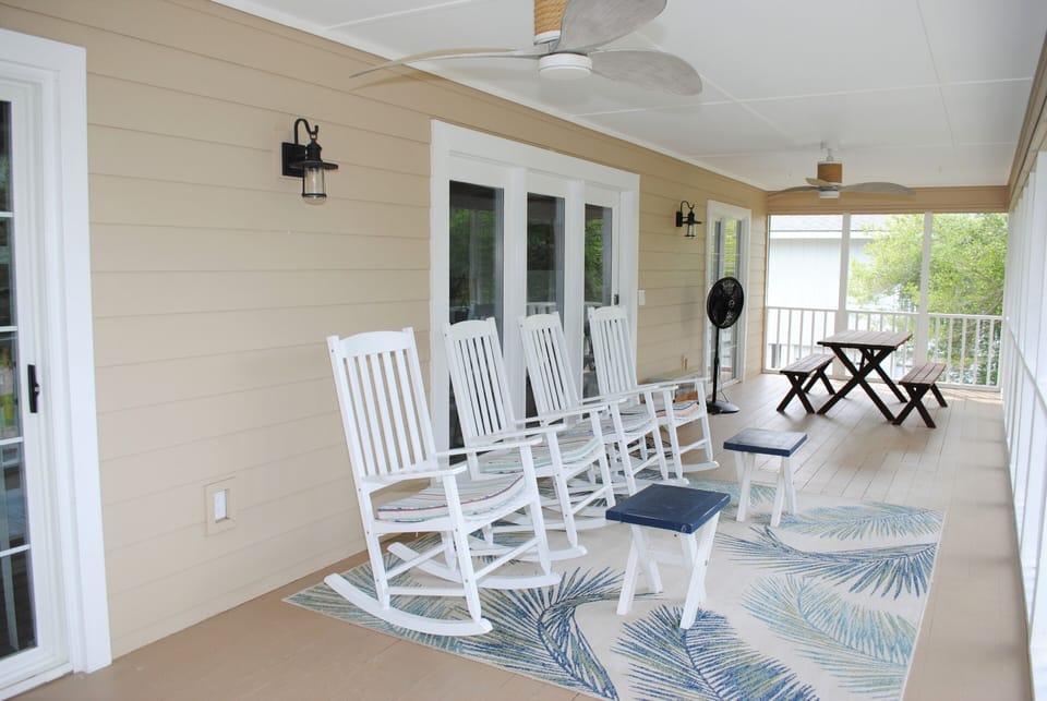 Screened Porch