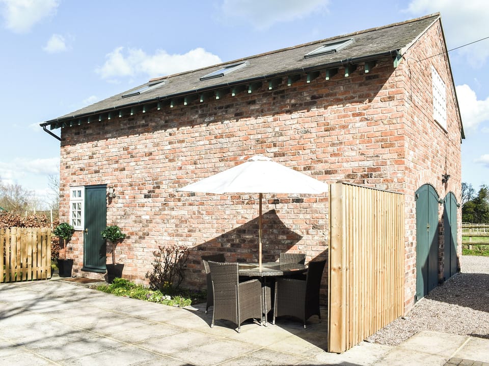 Patio | Elm House Studio, Christleton, near Chester