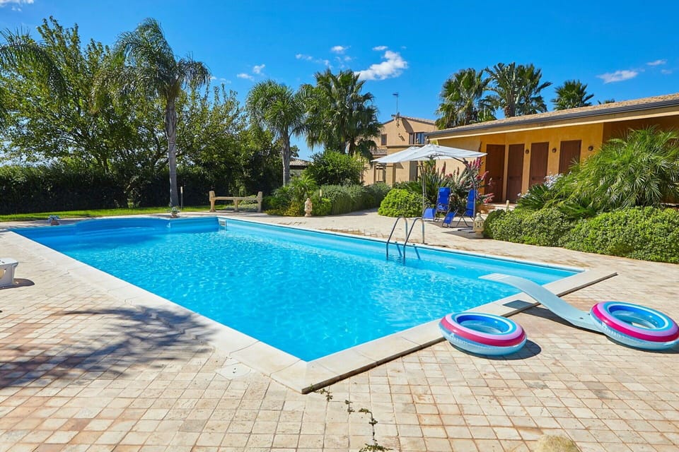 Garden, Outdoor, Pool