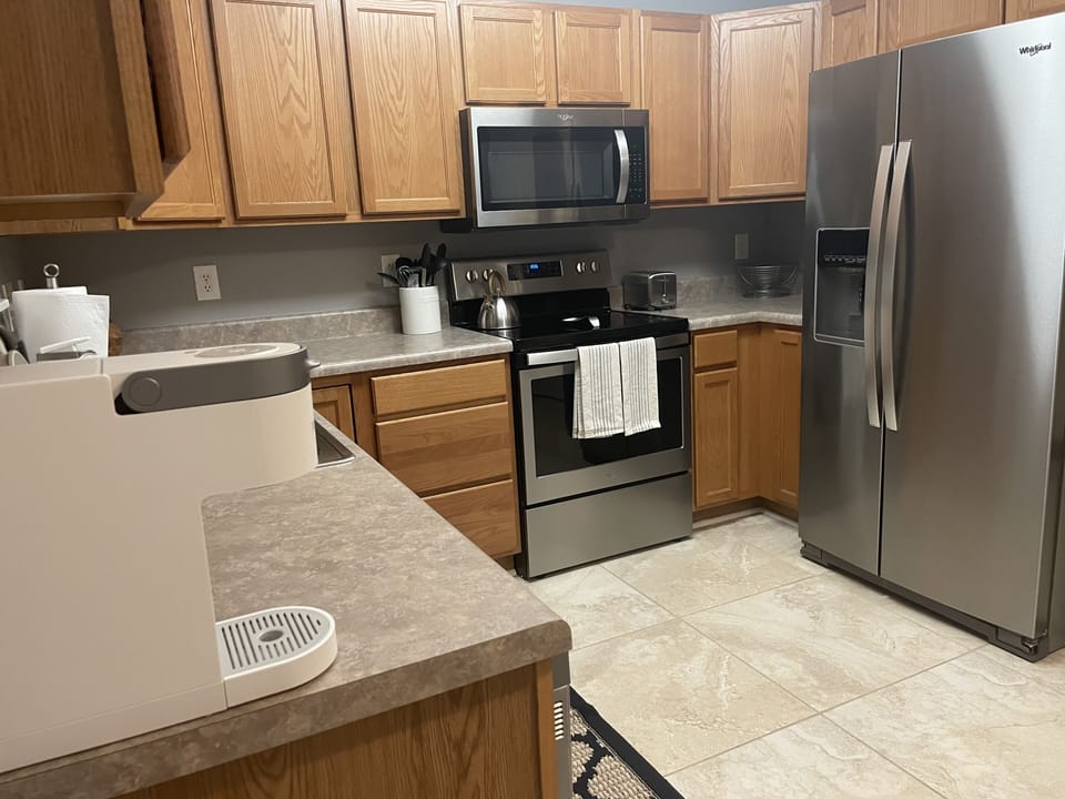 Full Kitchen