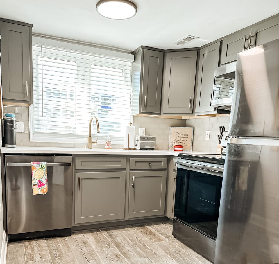 Newly renovated kitchen with all major appliances