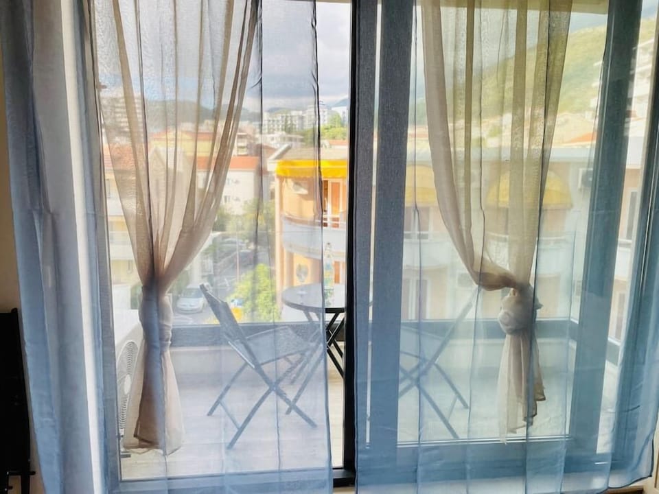 Balcony (1)