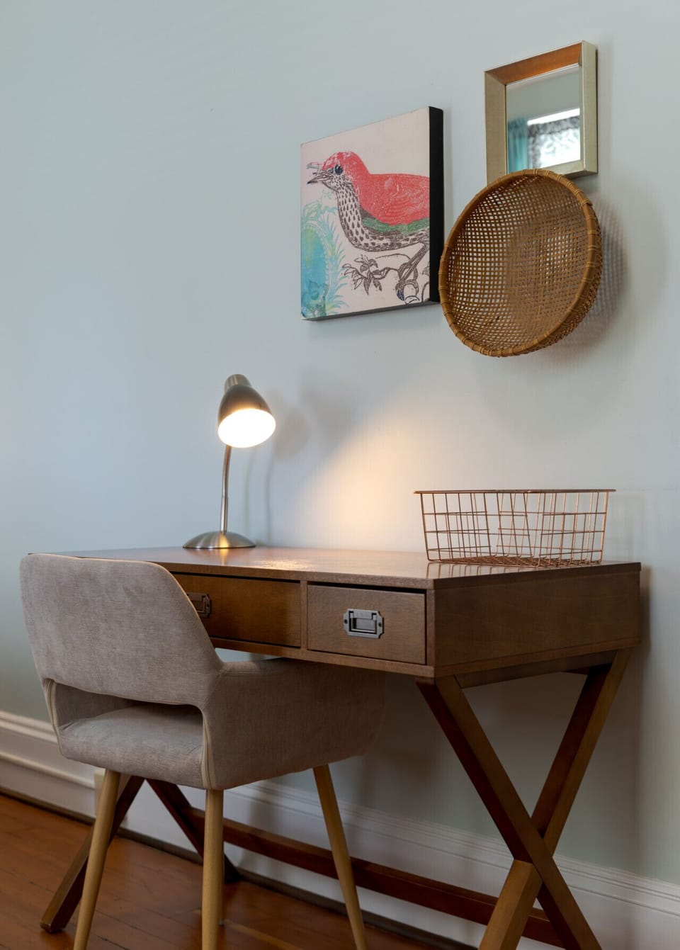 Working desk in bedroom