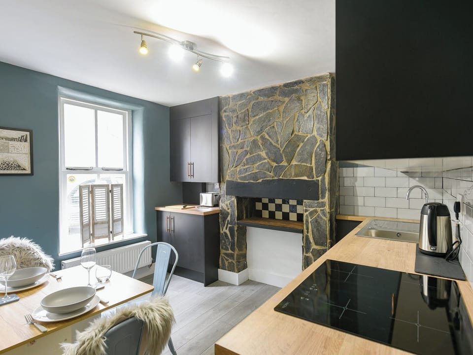 Kitchen/diner | Cader Cottage, Dolgellau