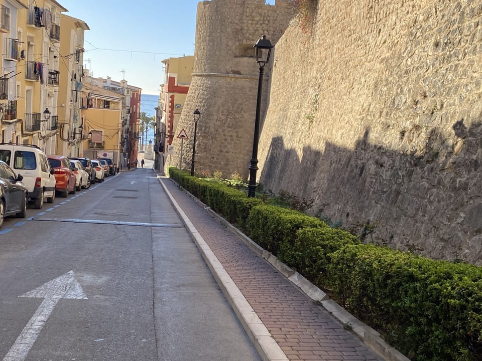 A 3 min scenic walk to Central Beach along the historical wall of the fortress