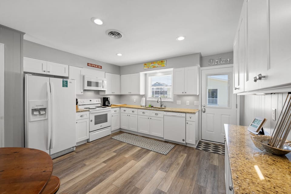 A fully stocked kitchen makes meal preparation a breeze.