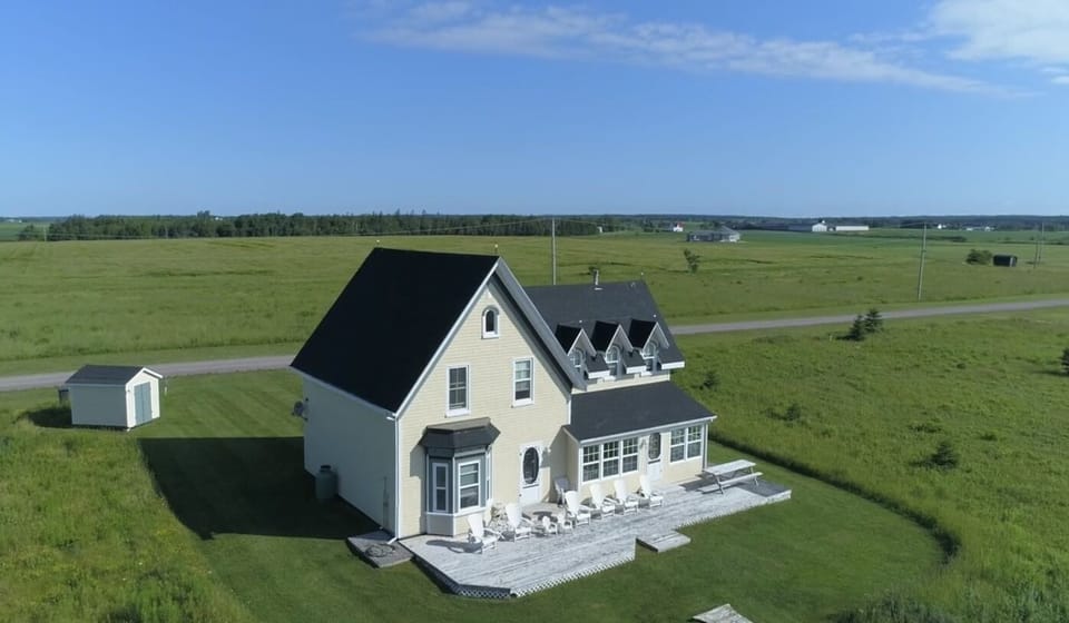 Birds eye view of back of cottage (facing ocean)
