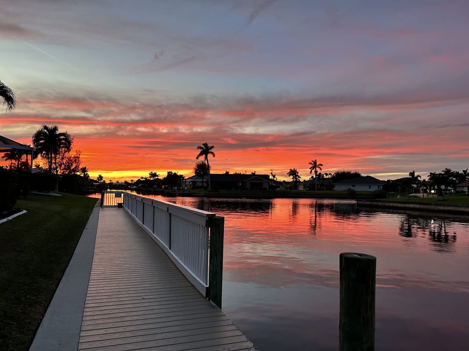 150 ft captains walk