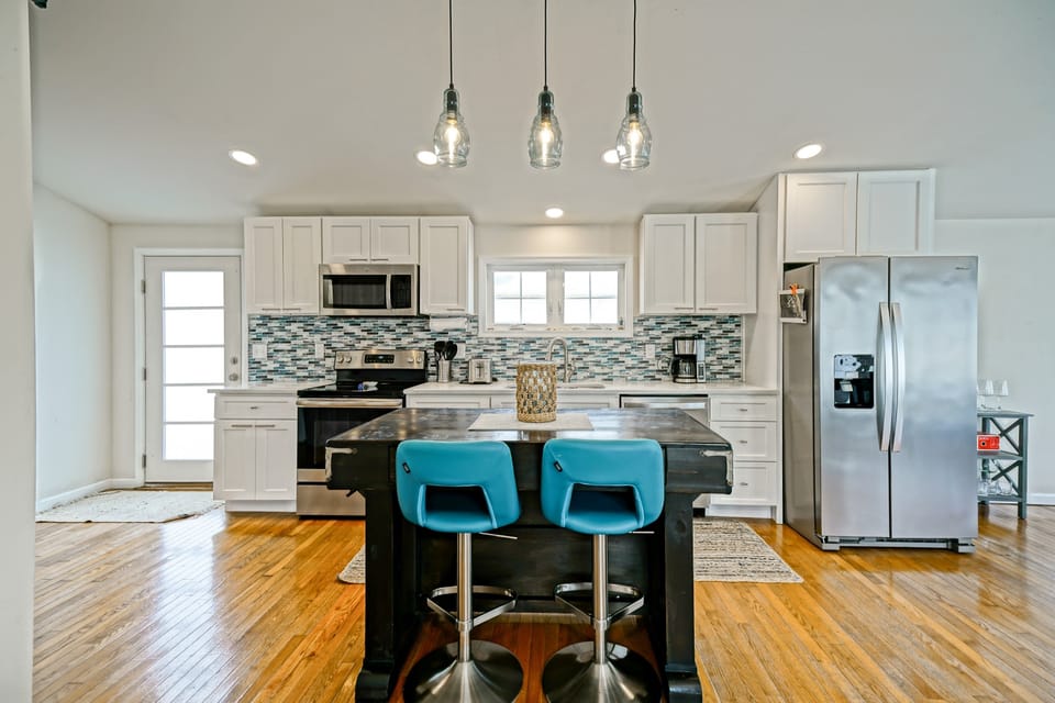 Island With Bar Stools