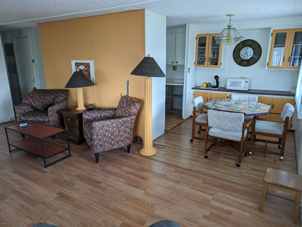 living room, dinette, and equipped kitchen to meet the needs of savvy traveled!