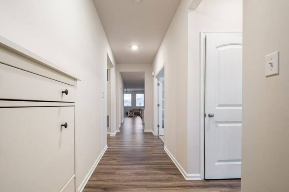 Entryway/ hallway first floor