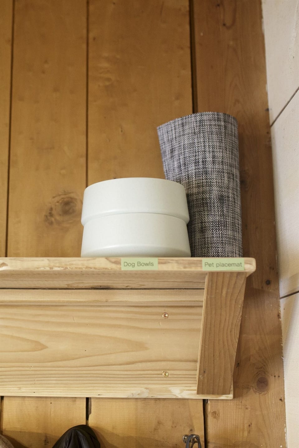 We love pets! We've provided dog bowls and a placemat for our pet guests