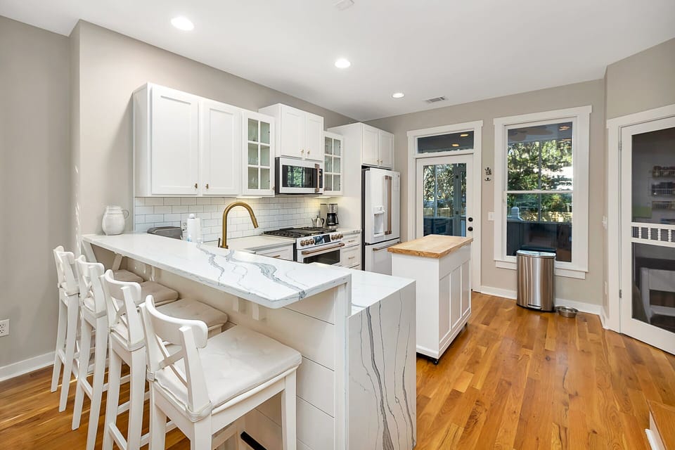 Fully equipped kitchen
