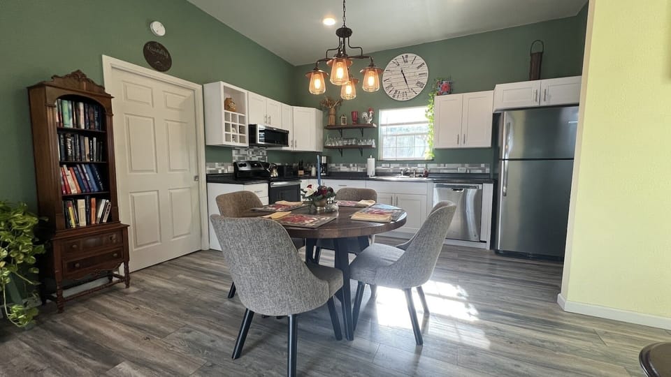 A fully equipped kitchen is at your disposal.