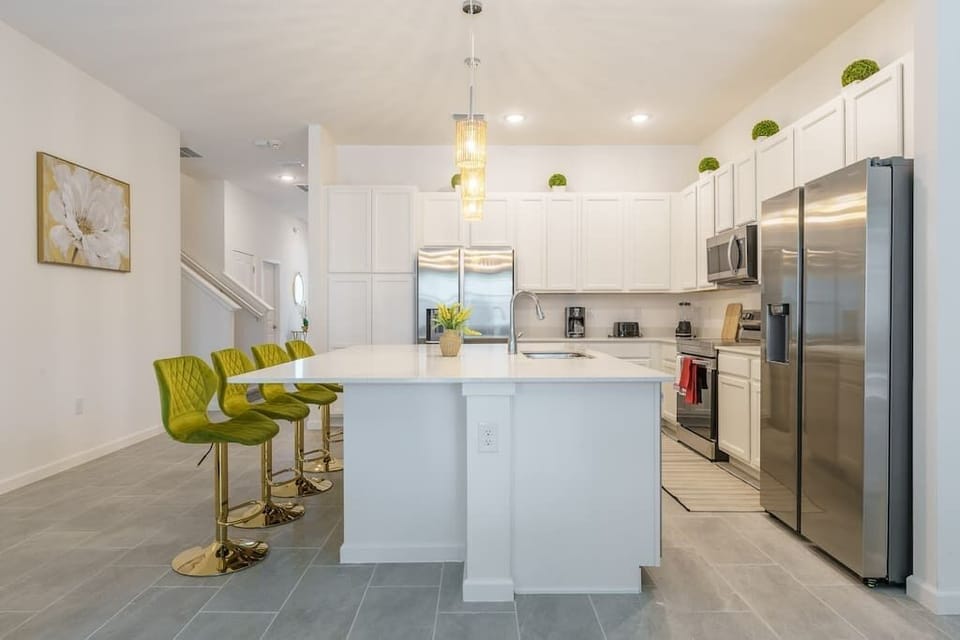 Breakfast bar with power outlets