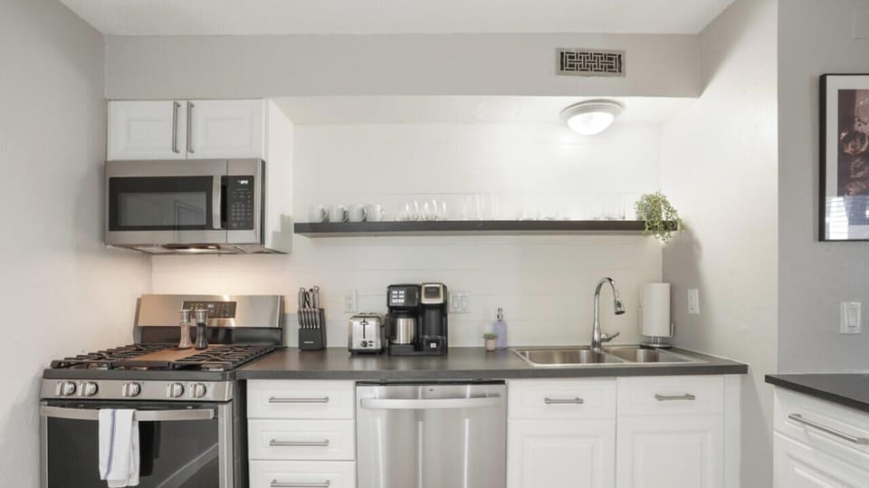 Fully equipped kitchen with all the essentials