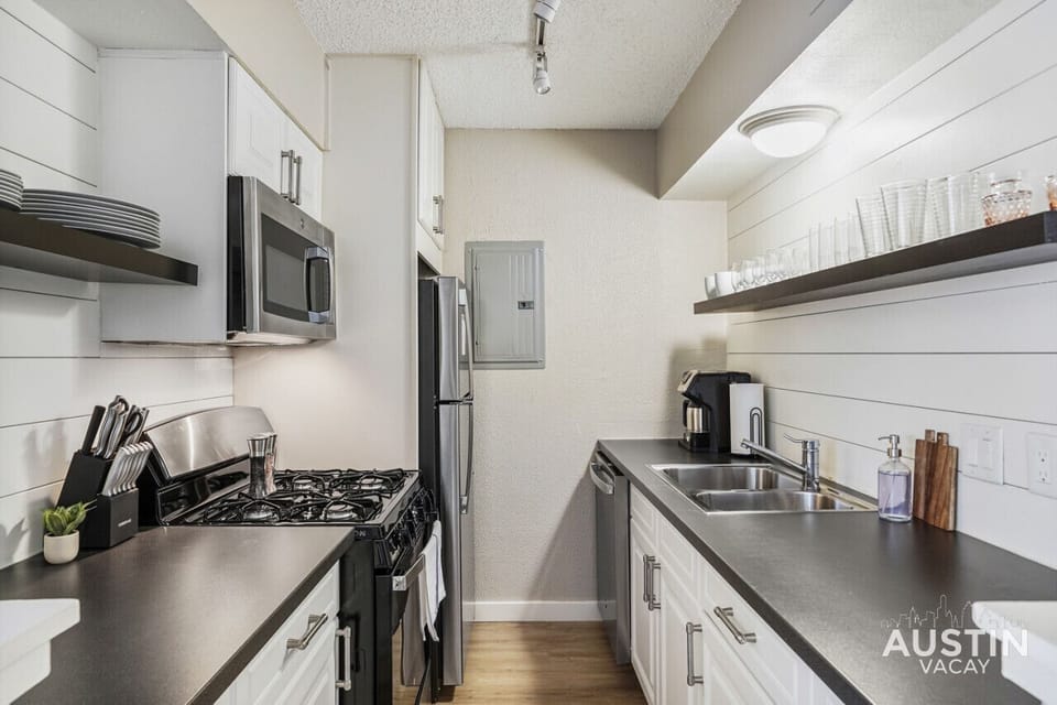 Fully equipped kitchen with all the essentials