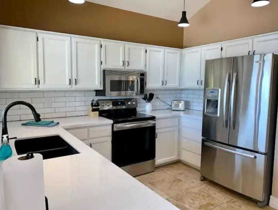 Kitchen equipped with all supplies