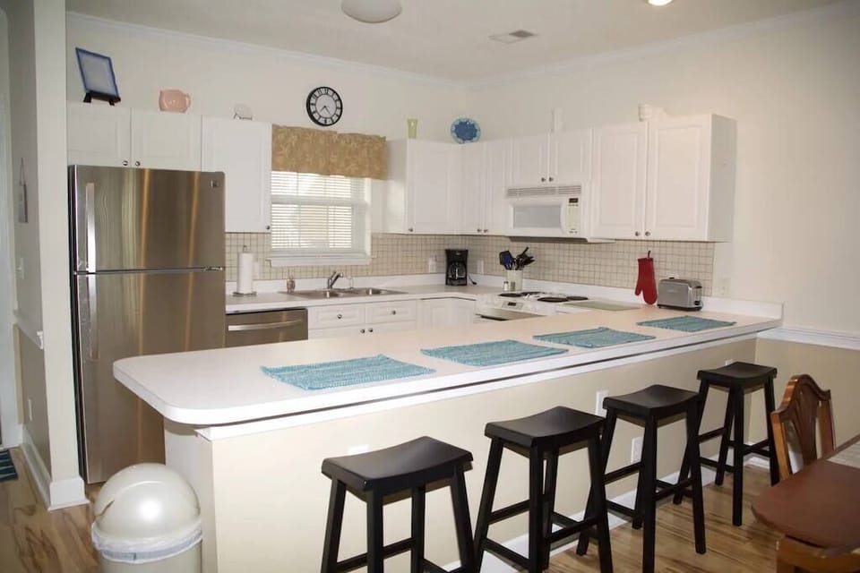Kitchen (1)