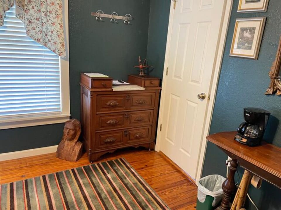 Ocali Living area