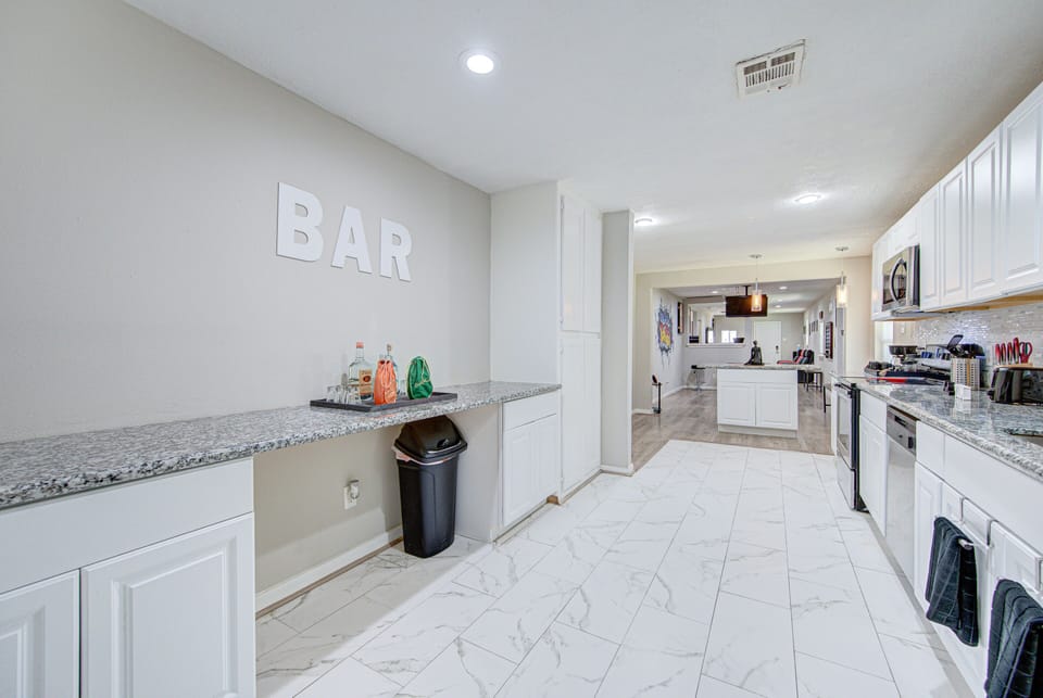 Back counter island