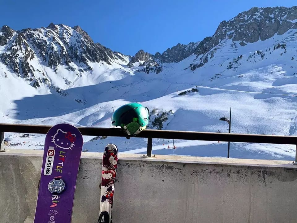 Snow and ski sports