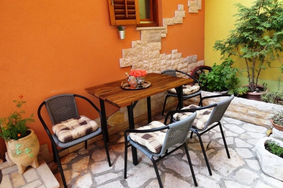 Terrace 1