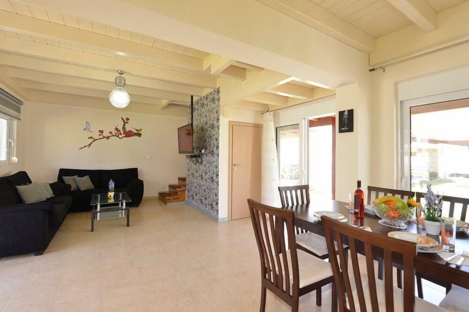 Living area. living room