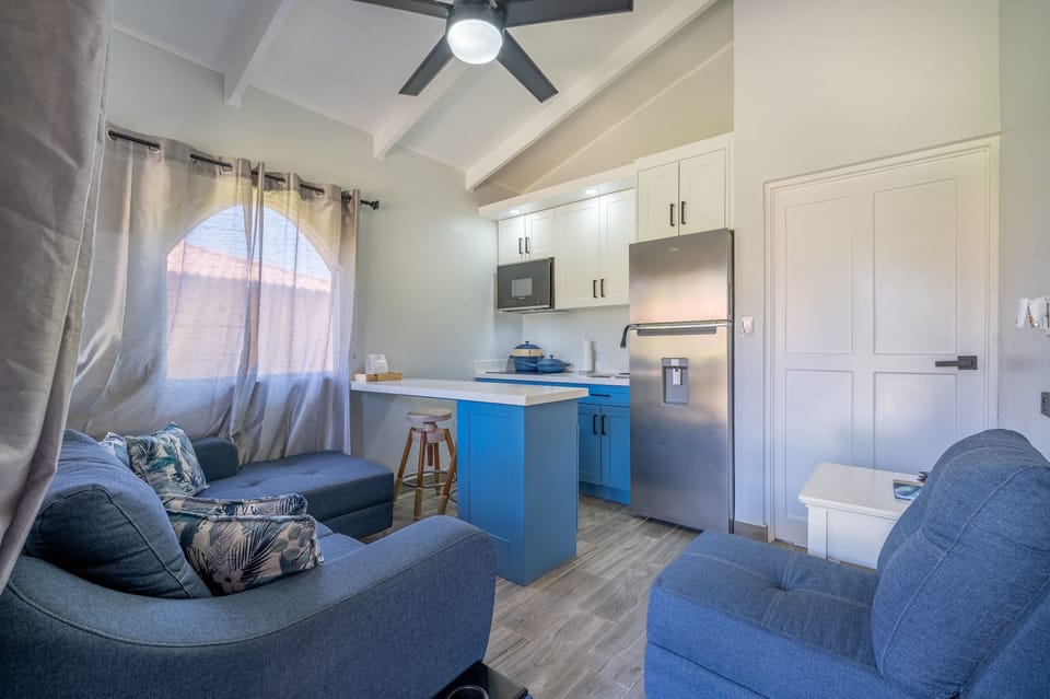 Simple and fresh living and kitchen space
