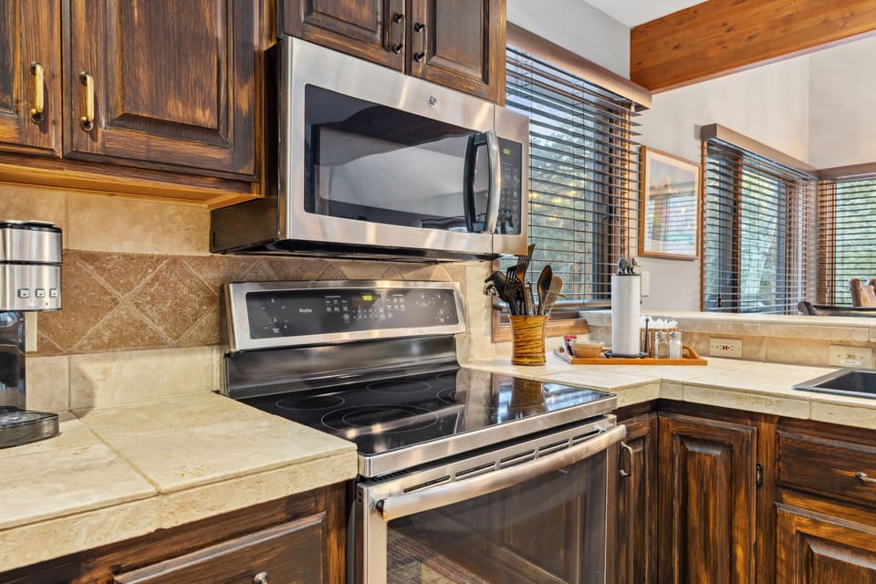 Full-sized oven and microwave perfect for baking and cooking large meals.