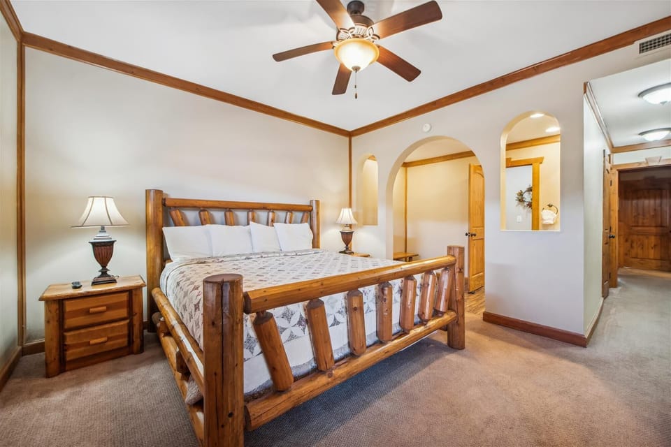 interiors-bedroom-_kjh8953