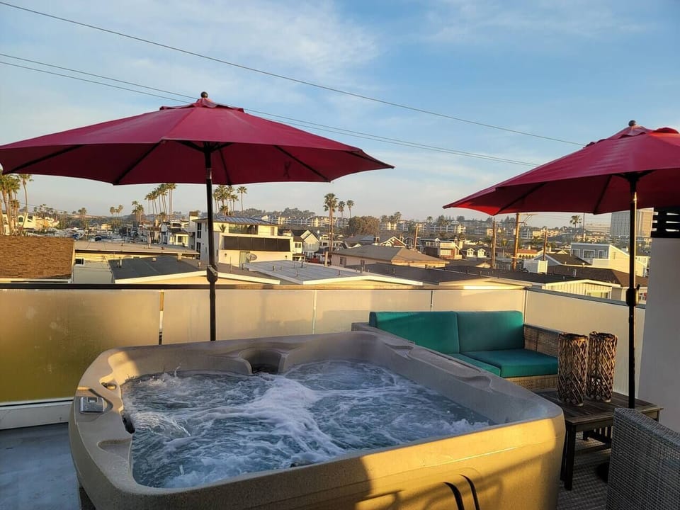 Jacuzzi Early morning Sunrise view