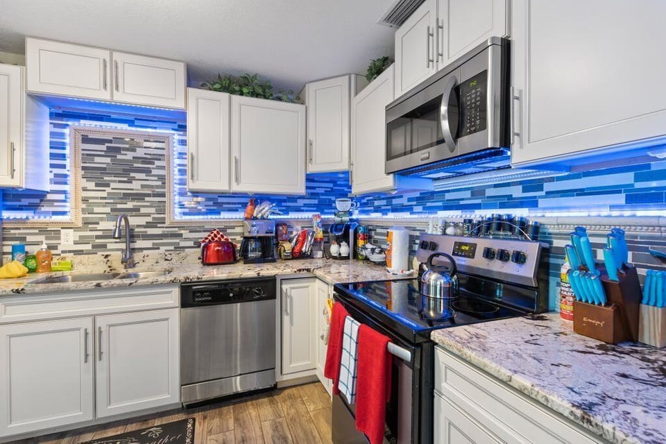 Kitchen. 