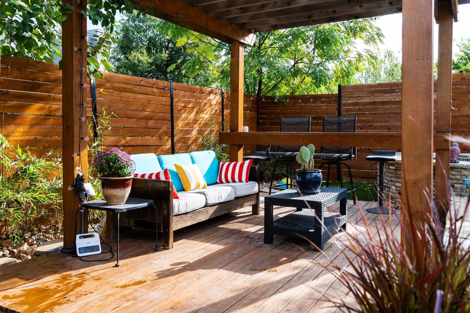 Unwind in style at our outdoor lounge area, where the gentle rustle of leaves mingles with the soothing warmth of the sun.