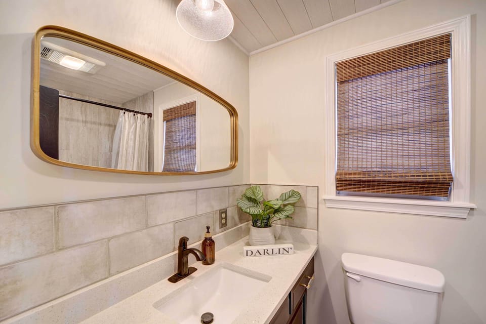 Full Bathroom | Iron & Board