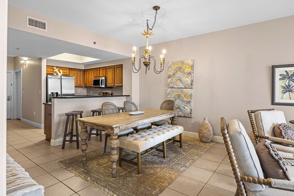 Ariel Dunes II 1002 Dining