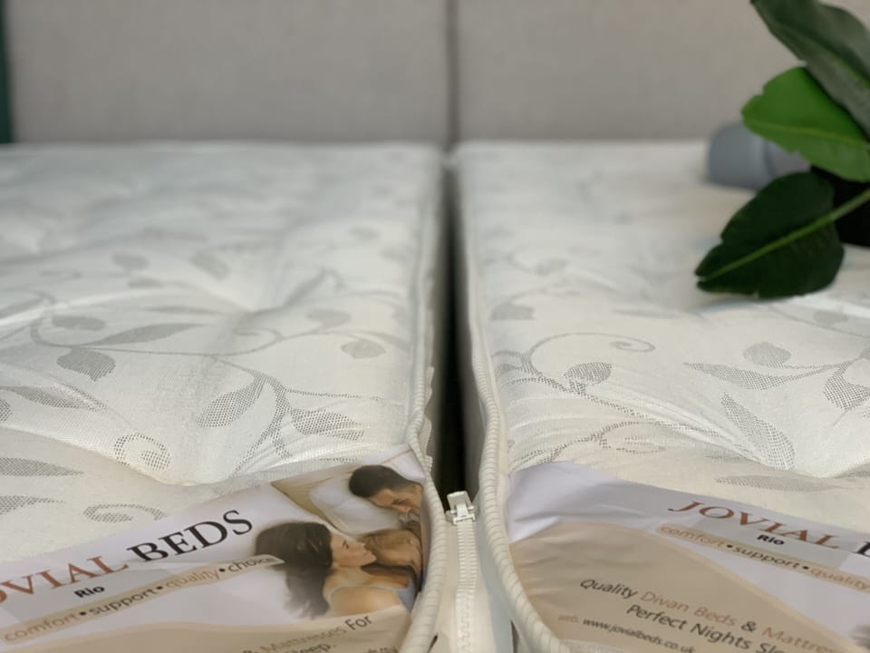 Zip and Link mattress & bases (King or single configuration)