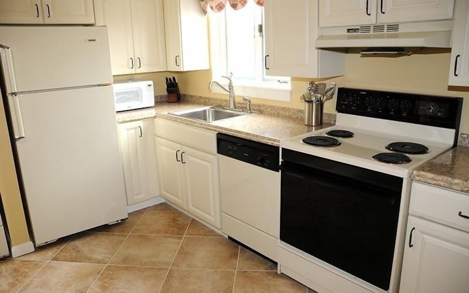 Indoors, Kitchen, Refrigerator, Cooktop, Microwave